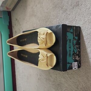 Lower East Side 9 1/2 Yellow Lizzy